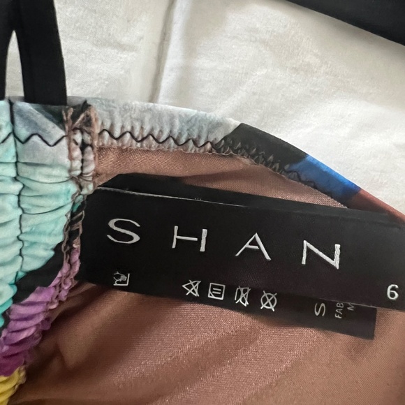 SHAN bikini, size 6, multi color - Picture 6 of 8